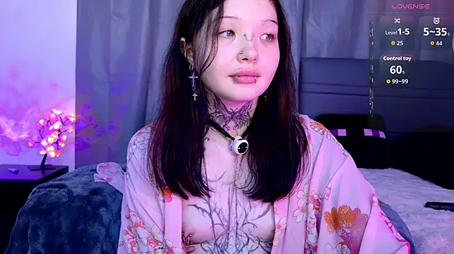 Lein_Bone live cam on StripChat