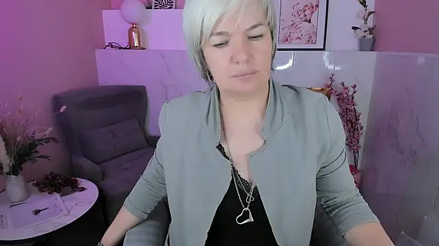 CarmenSoft 🔂 online nude chat