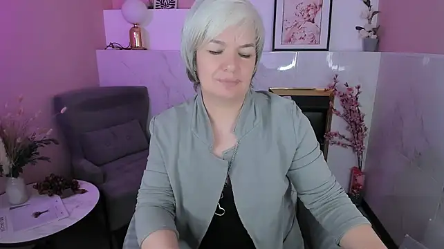 CarmenSoft live cam on StripChat