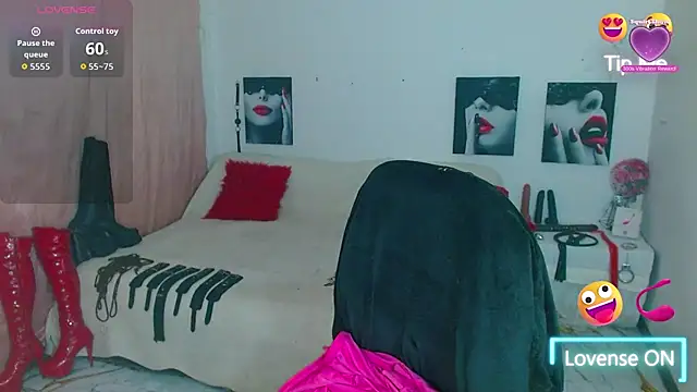 mylygrey live cam on StripChat
