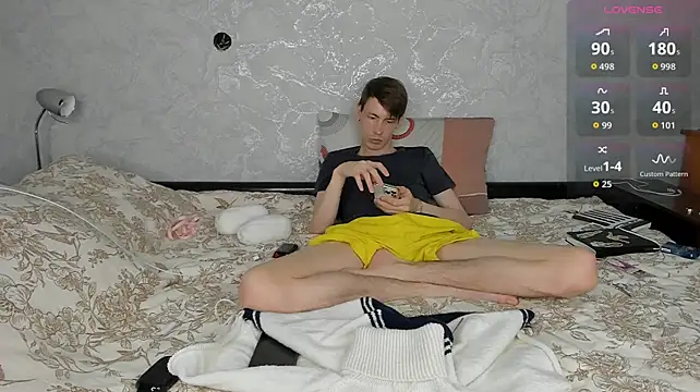 ERICK__DEEN live cam on StripChat