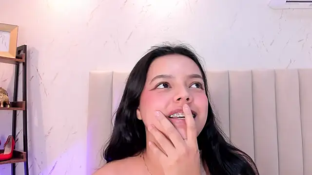 ViolettaRousee_ webcam