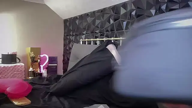 FeliciaHardy webcam