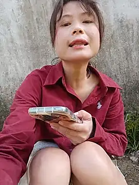 Linda-yiyi webcam