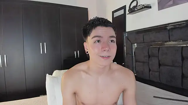 alanblack1 webcam