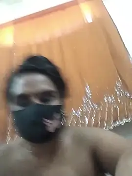 Puja-3232 webcam