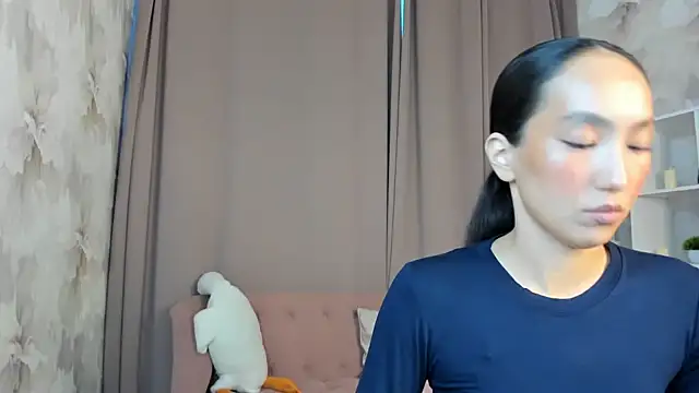 FlirtyAura webcam