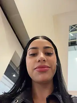 AlannaEvons webcam
