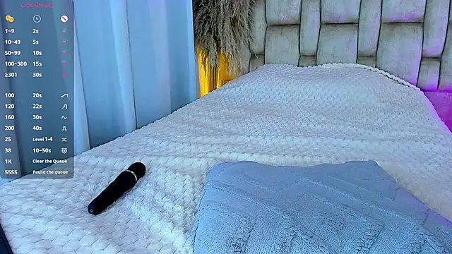 whitney_white_ webcam