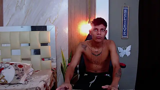 master_king_28 webcam