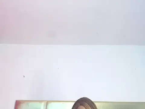 eylen_bigcock33