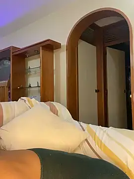 SaharQamar webcam