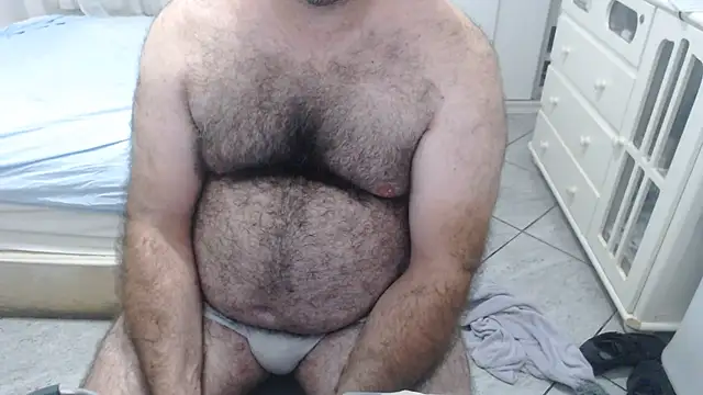 MysterBearMG webcam