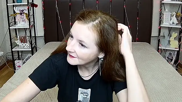 MeganPirs live cam on StripChat