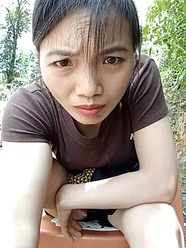 ngan-cute webcam