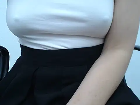 _Lady- webcam