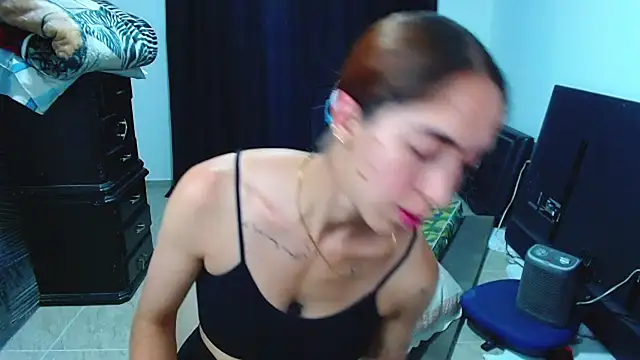 MariamGray1 webcam