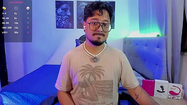 DaviidEvans_ live cam on StripChat