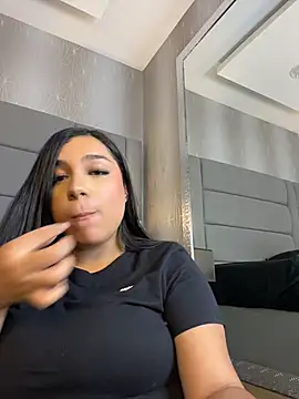 Salo_Angel__ live cam on StripChat