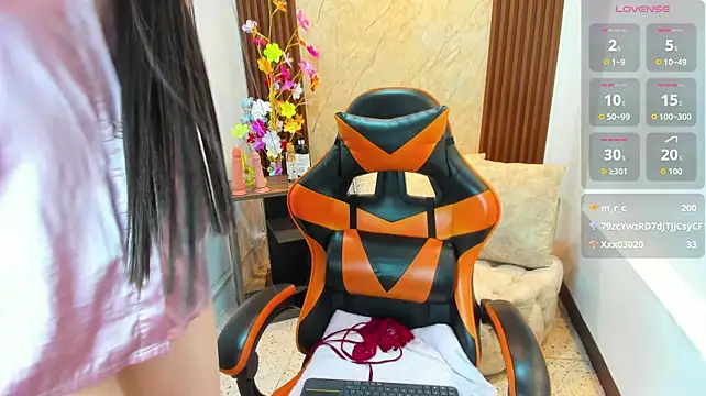 Ayla_min