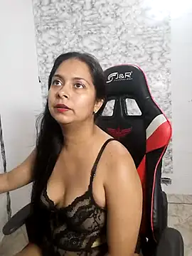 Zarinamoon webcam
