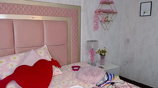 Paulette_roux 📴 live sex chat