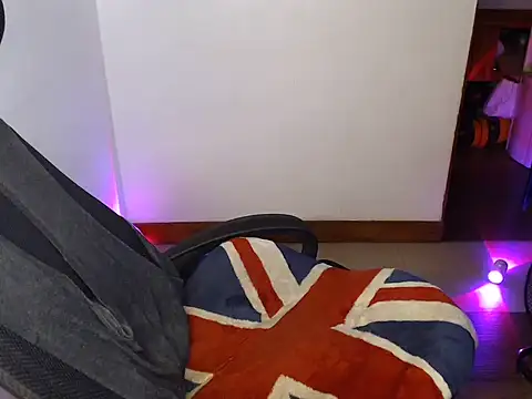 Hot_Muscle69 webcam