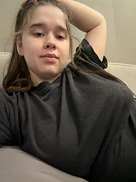 HornyGirlH webcam