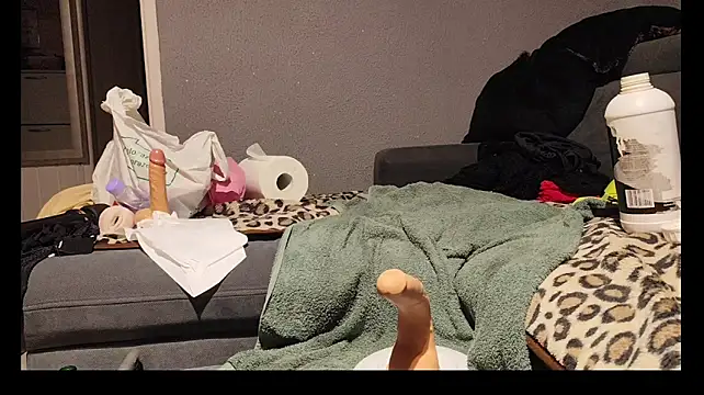 SharpCouple98 webcam