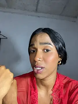 FlorSalvaje_ live cam on StripChat