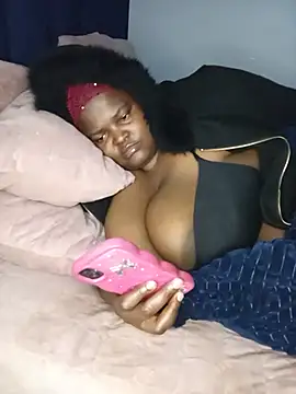 ChubbyLucia webcam