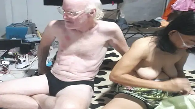 1CuteAndSexy69