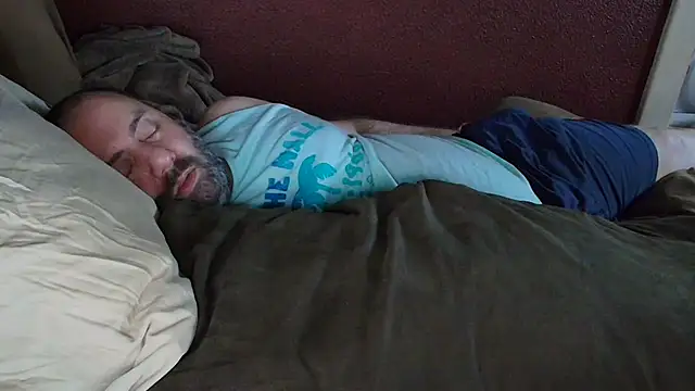 immikew1975 (M mature) - just because