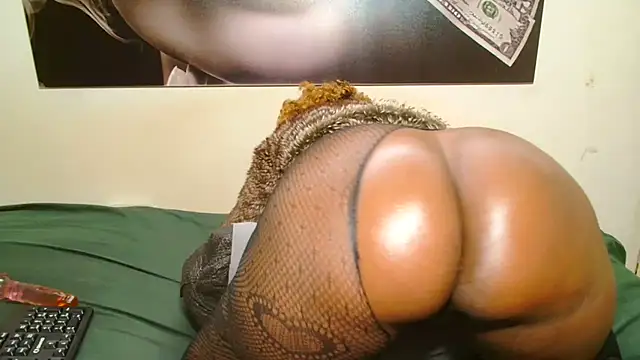 xxebony live cam on StripChat