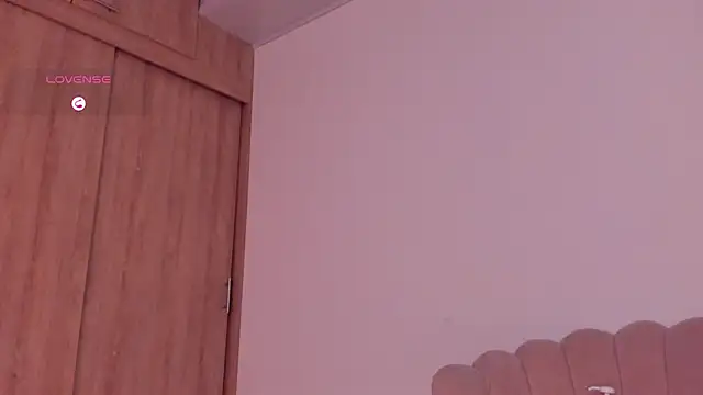 caroliinna_ webcam
