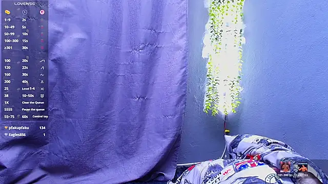 TheBatMansion live sex cam