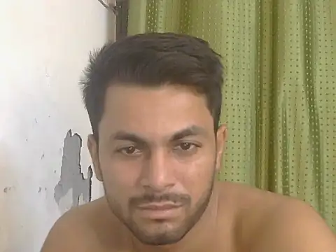 Stubborndesiboy webcam