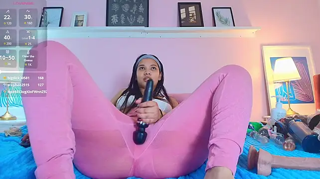 lucyybell webcam