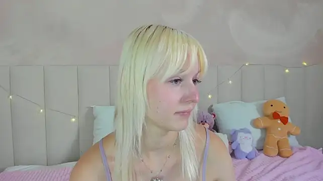 AdeleSilvy webcam