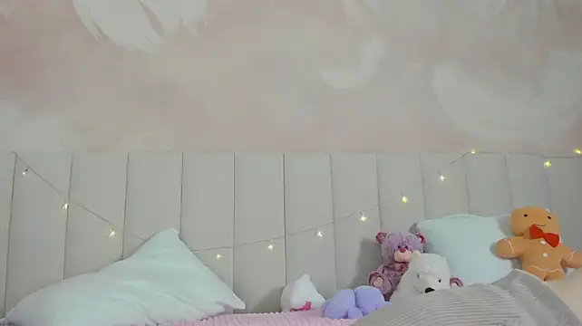 AdeleSilvy webcam