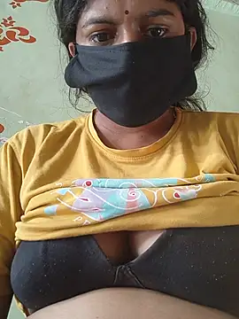 Funcouple0069 webcam