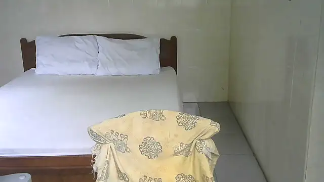 HotHunkHarry webcam