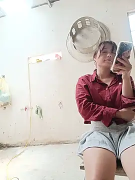Linda-yiyi webcam