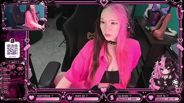 Maya_Viola webcam