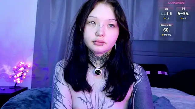 lein_bone (F teen) - take off panties