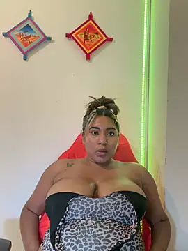 morena_2026pink live cam on StripChat