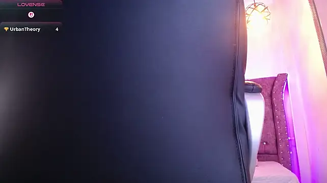 Amara_Davis1 webcam