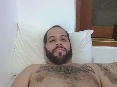 Carlos02145 webcam