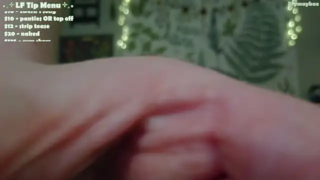 LilyMayBae webcam