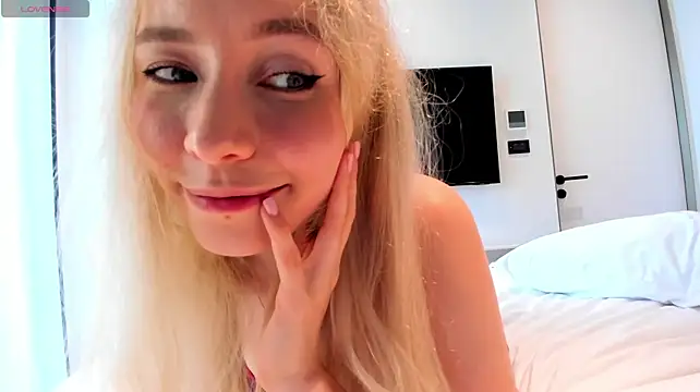 DanaCandy webcam